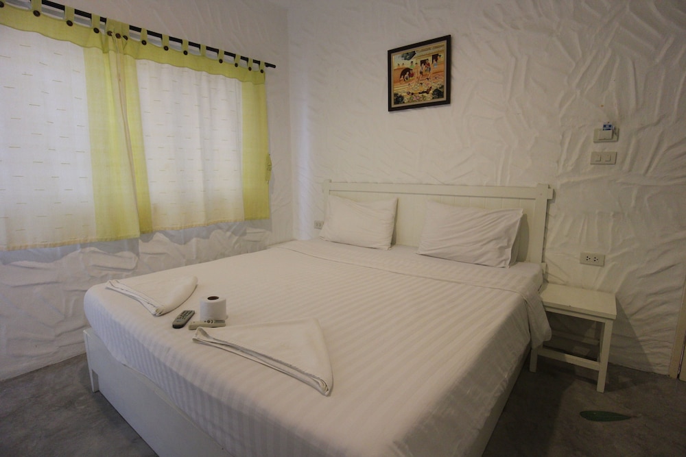 Standard Double Room photo 2