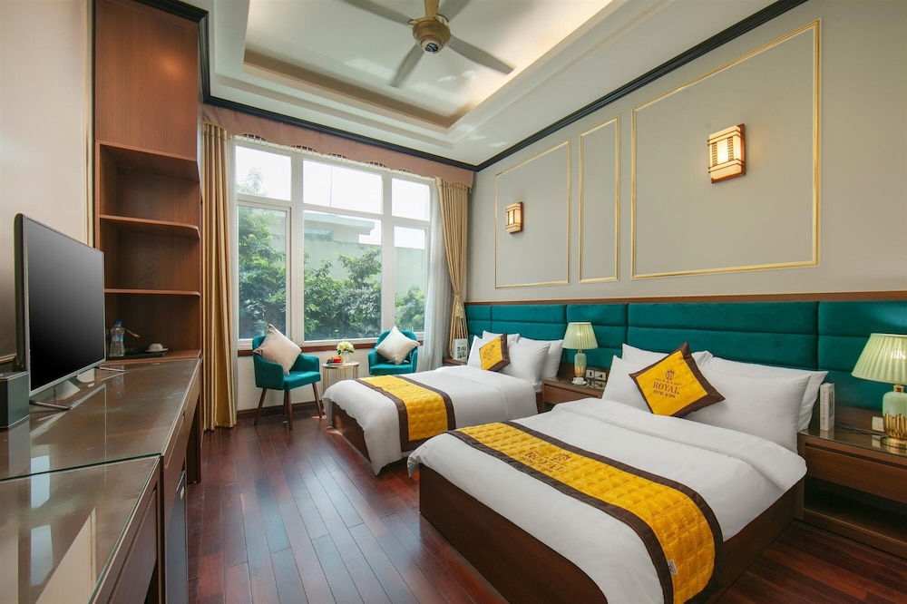 Deluxe Room, 2 Twin Beds, Courtyard View