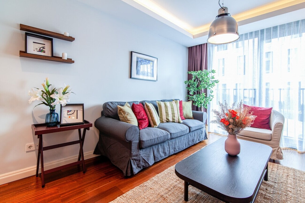 Apartment photo 3