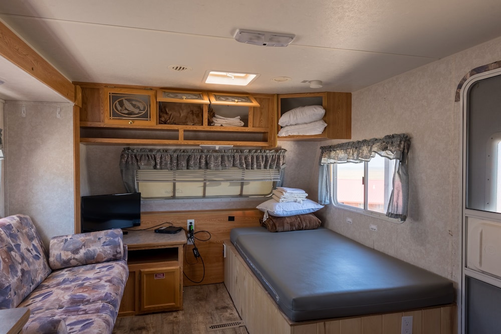 Room, Ensuite (Moon Light Camper) photo 3