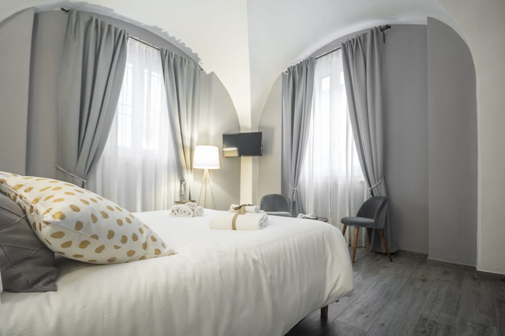 Double Room (Dell'Orologio) photo 3