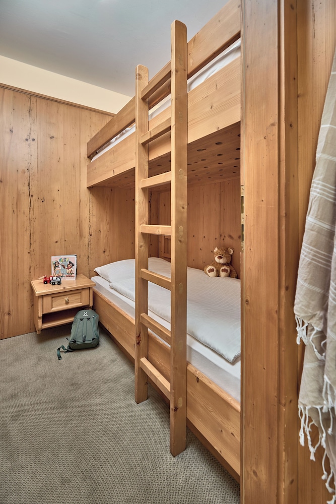 Junior Suite, 1 Double Bed, Balcony photo 3