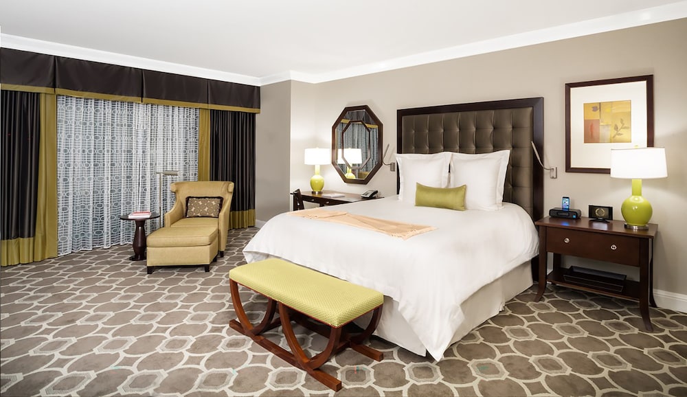 Octavius Premium Suite King - Photo 4