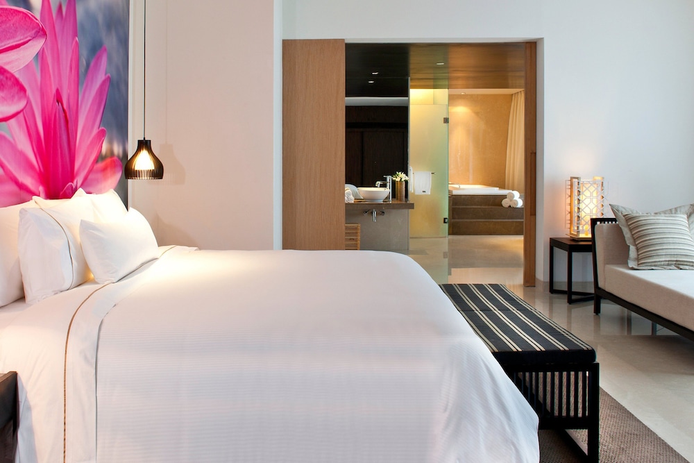 Luxury Suite, 1 Bedroom - Photo 5