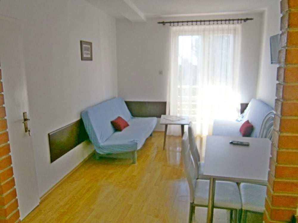 Apartment (A2) - Photo 5
