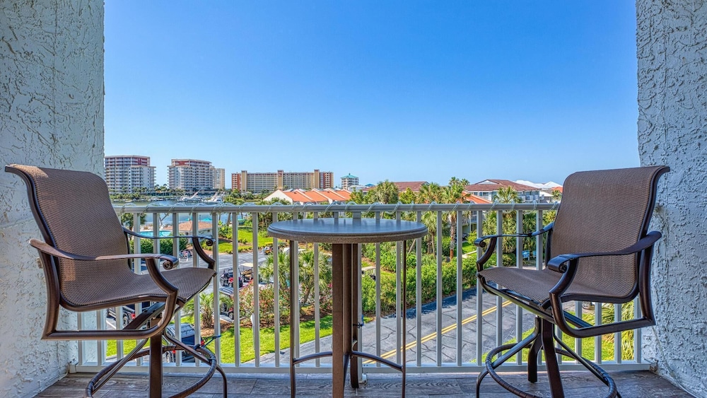Condo, Multiple Beds, Canal View (Dolphin Point 402B) photo 2