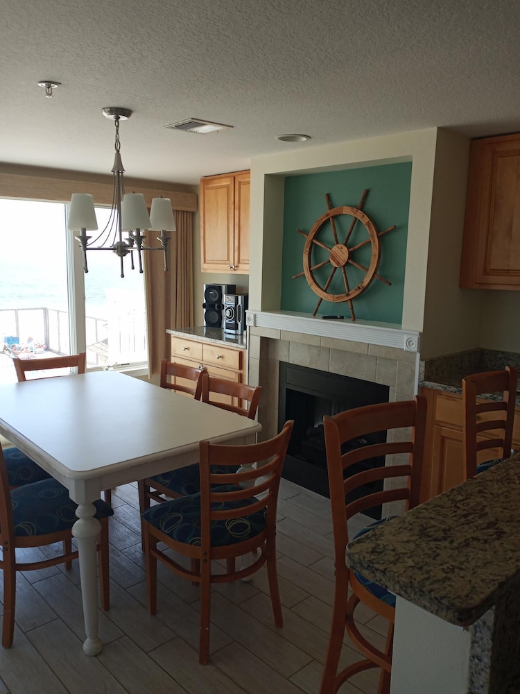 Deluxe Suite, Oceanfront, 2 Bedrooms photo 1