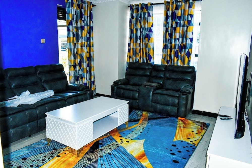 Family Apartment, City View