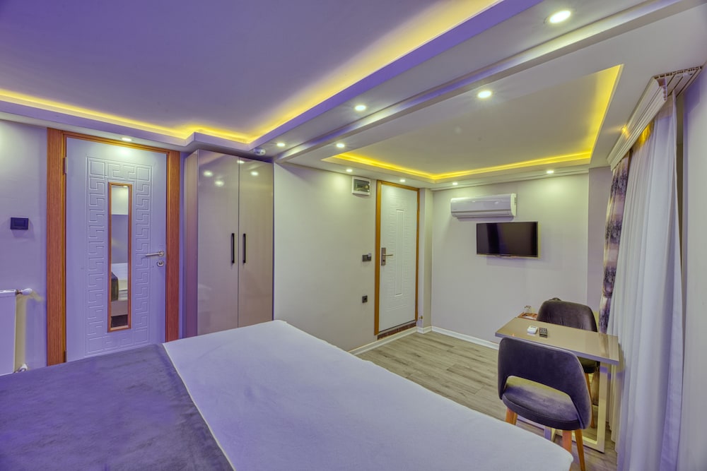 Economy Room photo 3