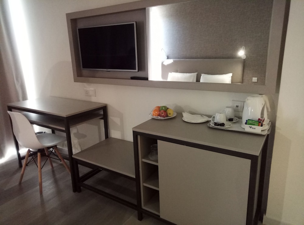 Superior Twin Room, Sea View - Photo 24