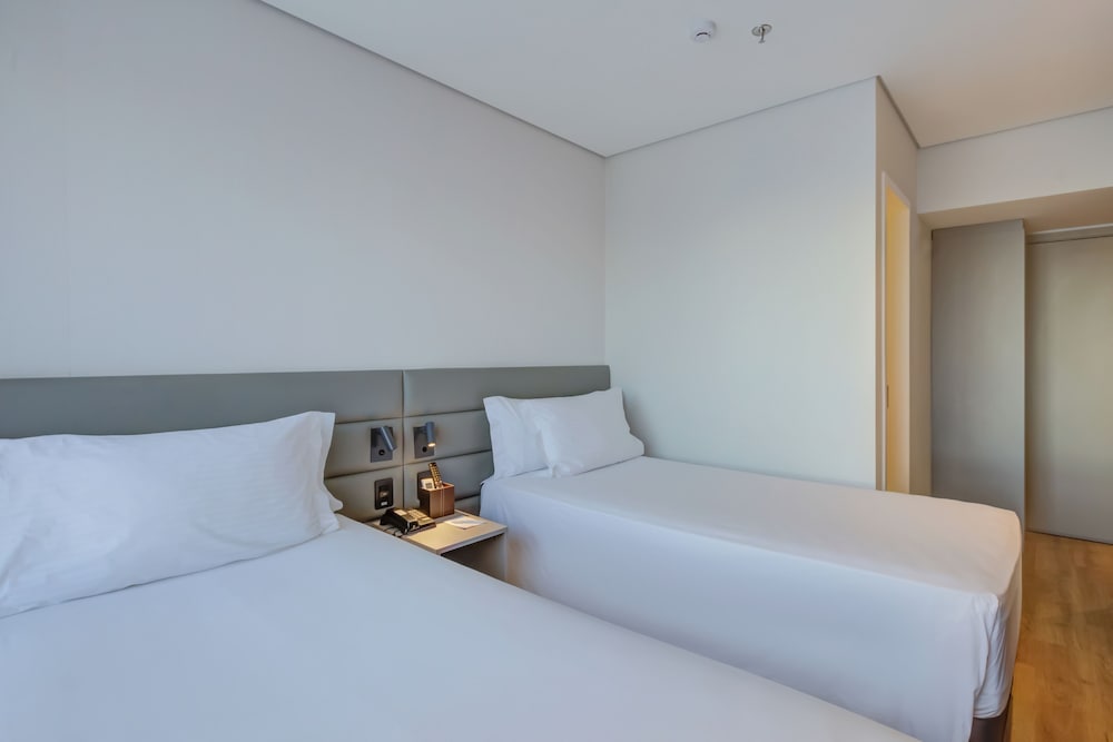 Luxury Room, 1 King Bed