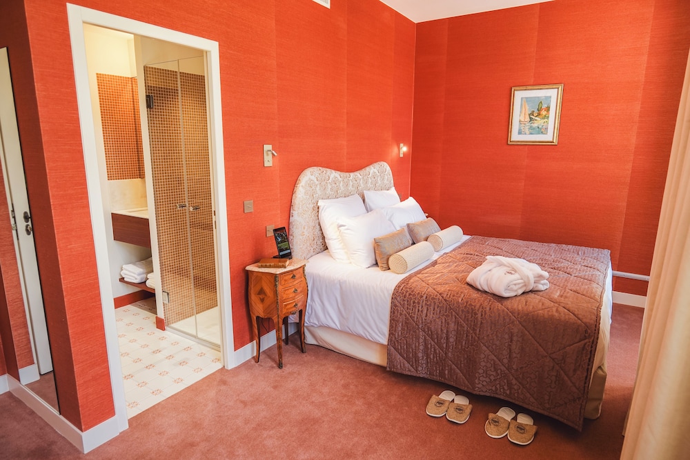 Deluxe Double Room - Photo 6