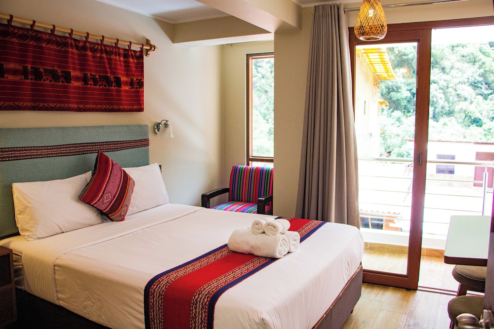 Superior Double Room, Mountain View photo 3
