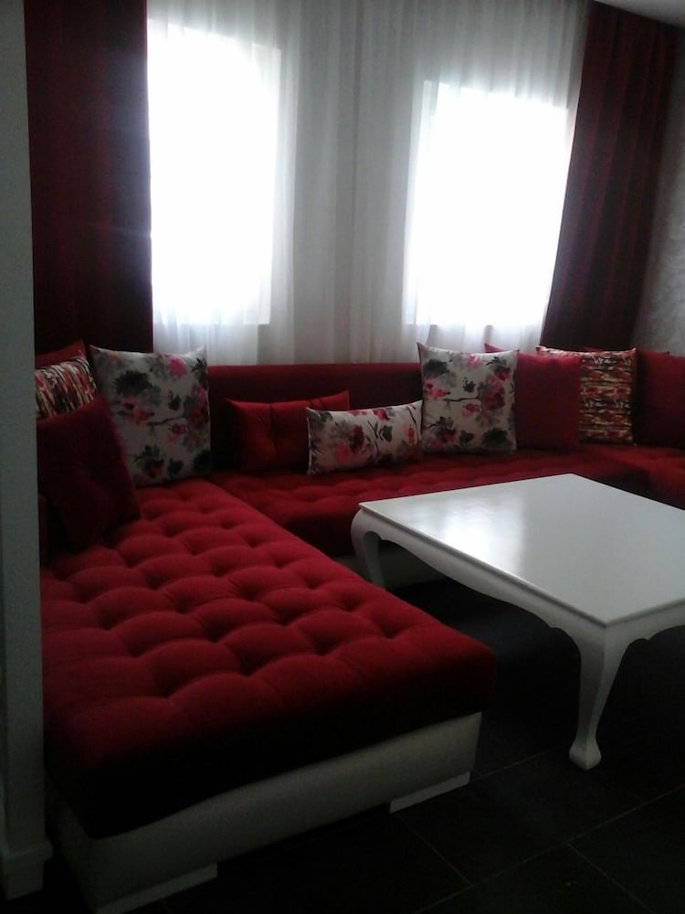 Apartment, 3 Bedrooms photo 2
