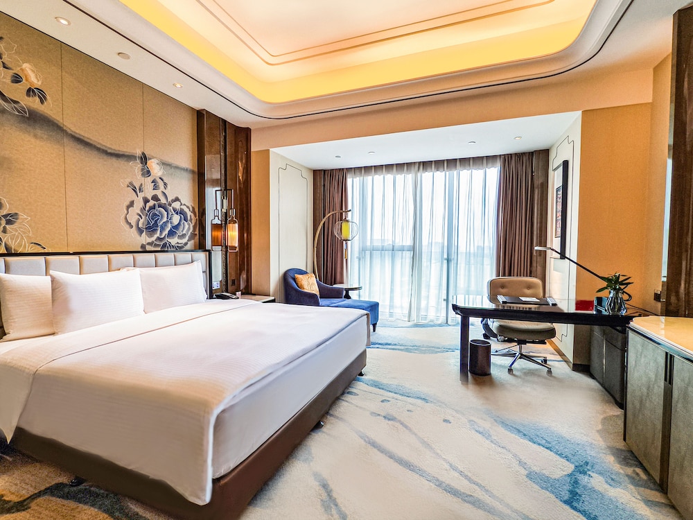 Standard Double Room, 1 King Bed, City View photo 1
