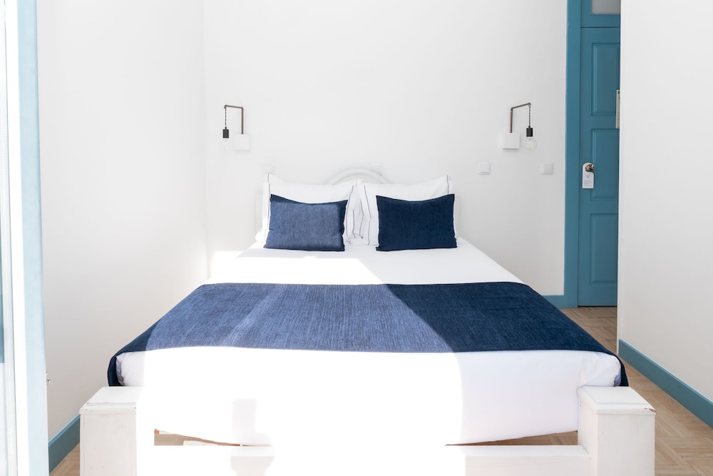 Standard Single Room, 1 Bedroom, River View photo 3