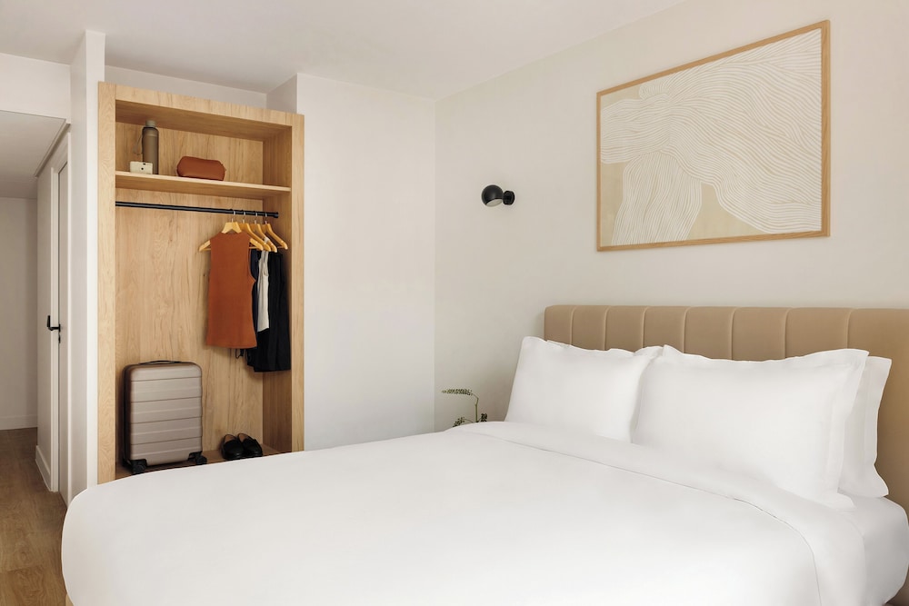 Superior Room, 1 Queen Bed