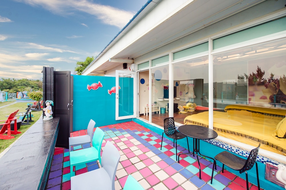 Quadruple Room with Terrace photo 3