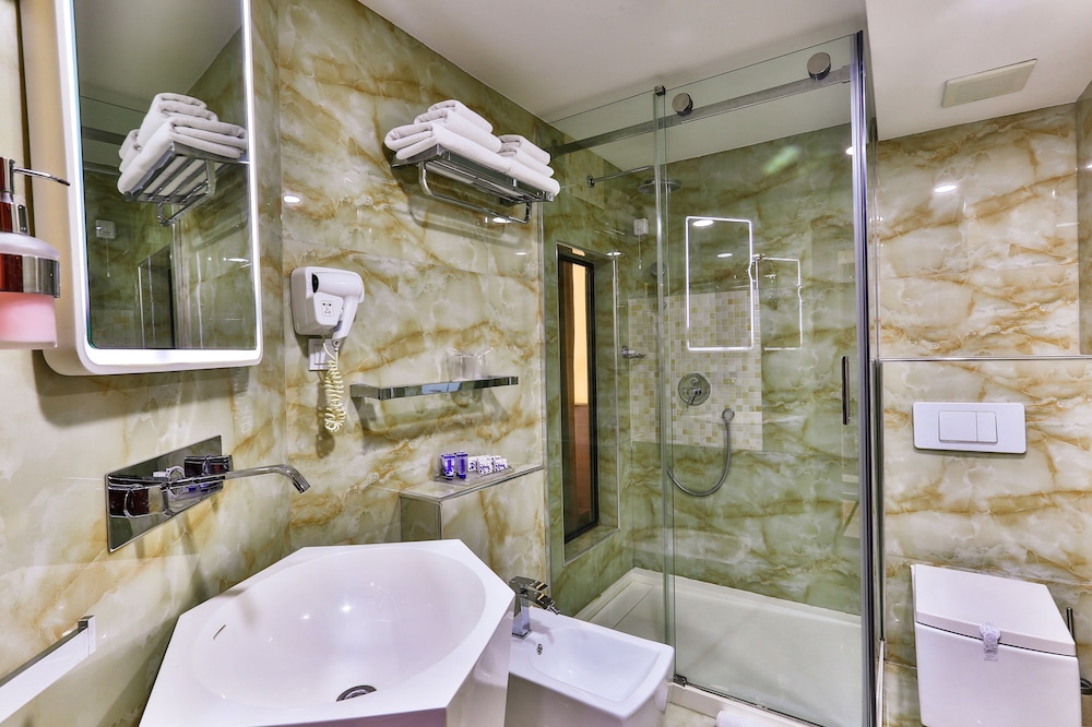 Superior Double Room, 1 Double Bed with Sofa bed, photo 6