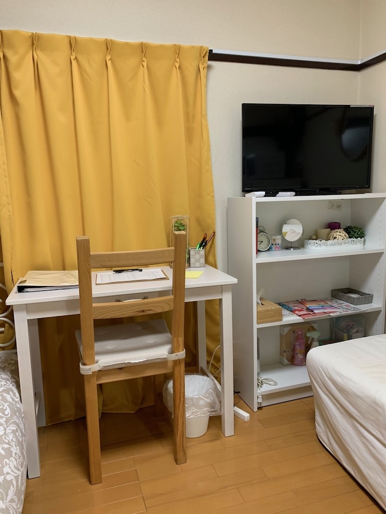 Apartment photo 2