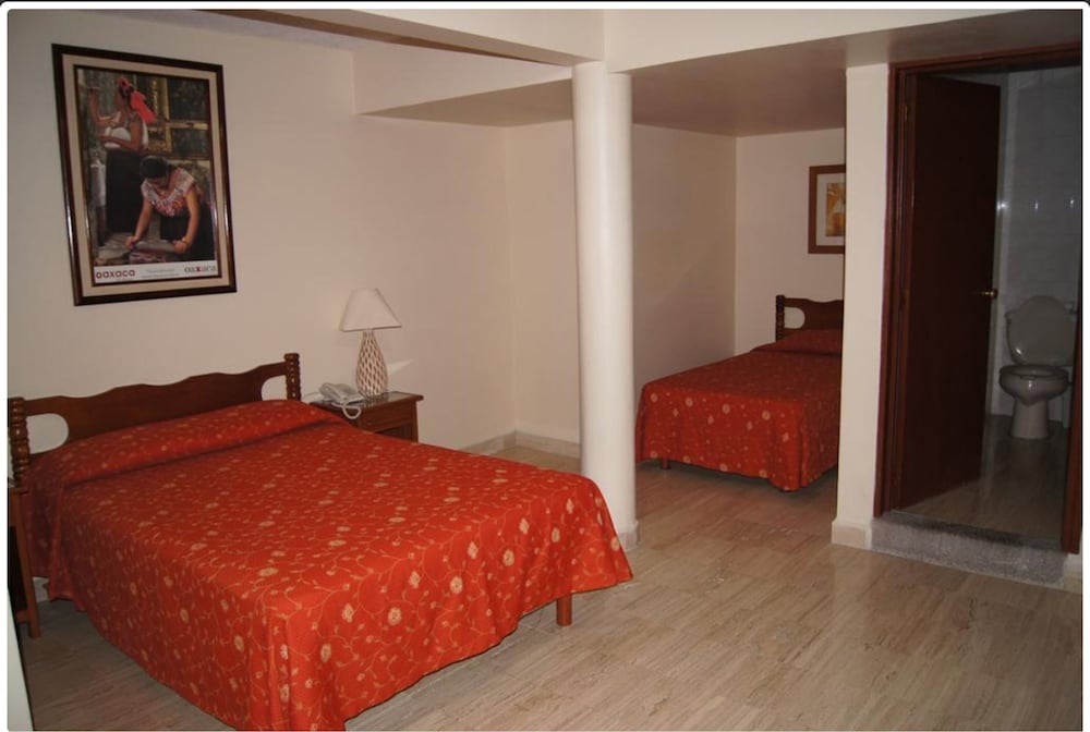 Superior Double Room, 2 Double Beds photo 3