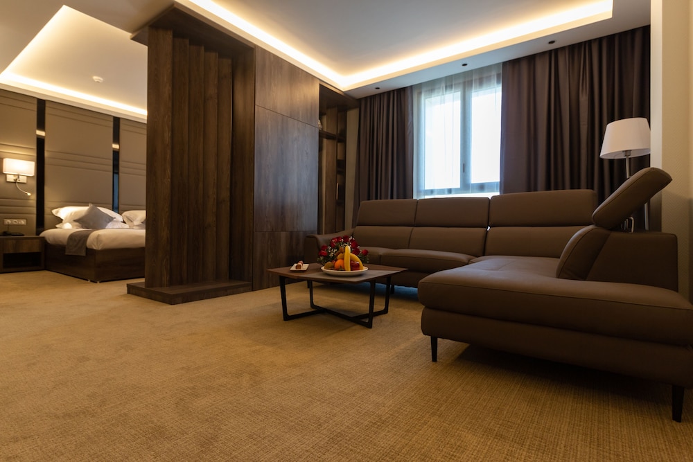 Executive Suite photo 1