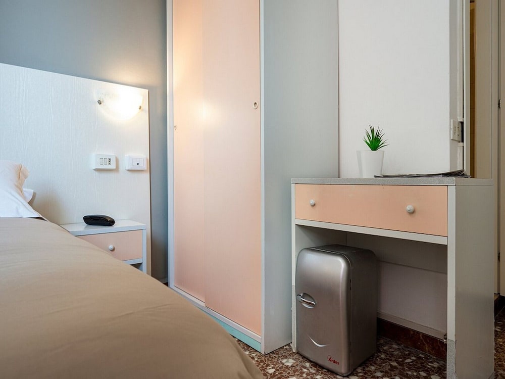 Standard Double or Twin Room, Terrace photo 3