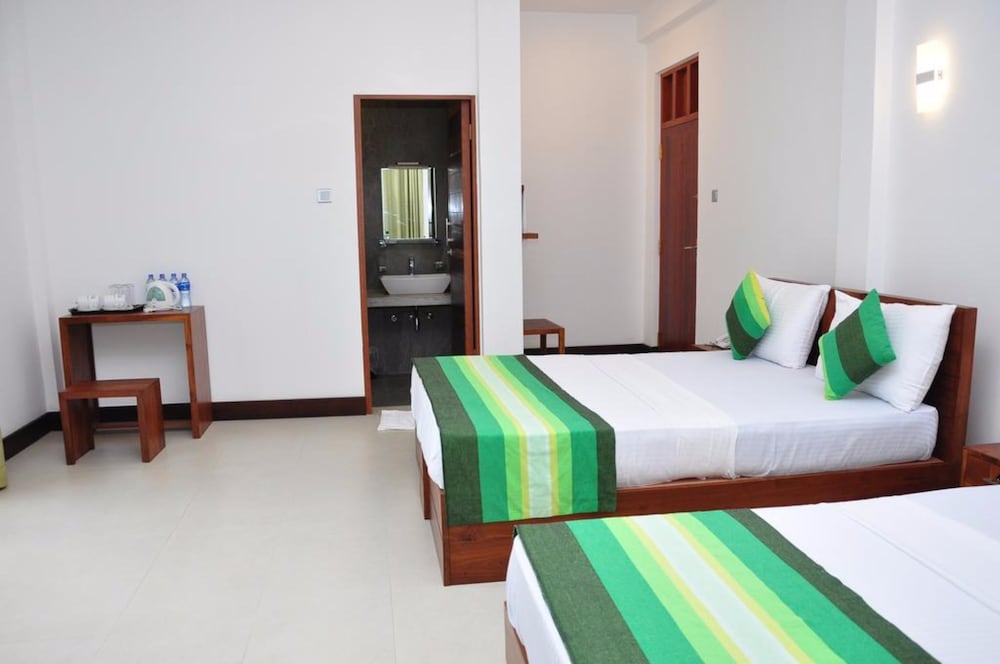 Deluxe Triple Room photo 2