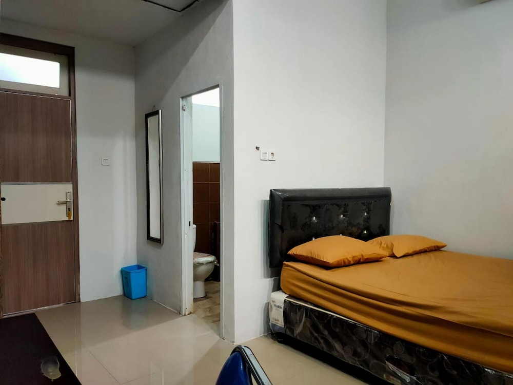Basic Double Room - Photo 10