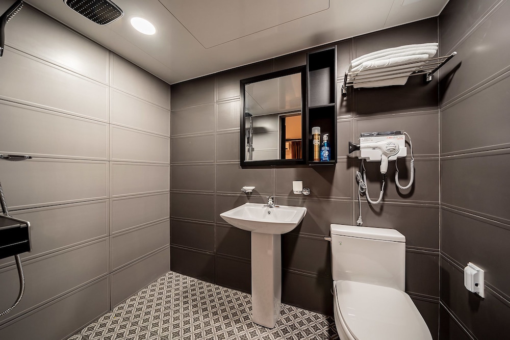 Standard Room - Photo 6
