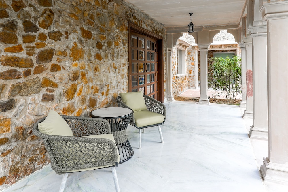 Villa photo 3