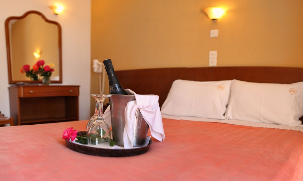 Single Room photo 2