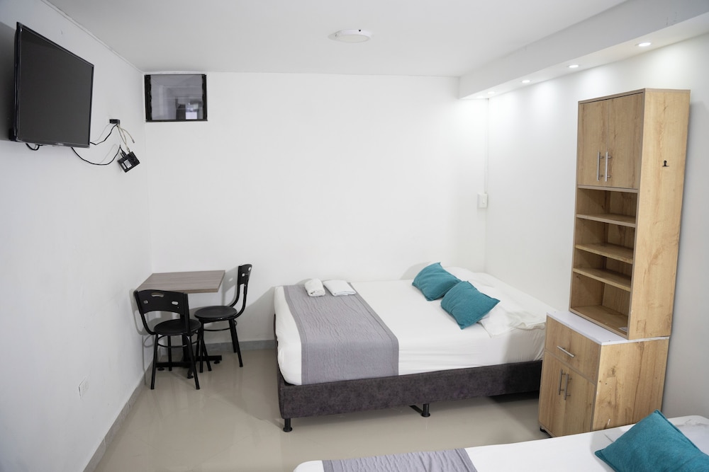 Standard Triple Room photo 3