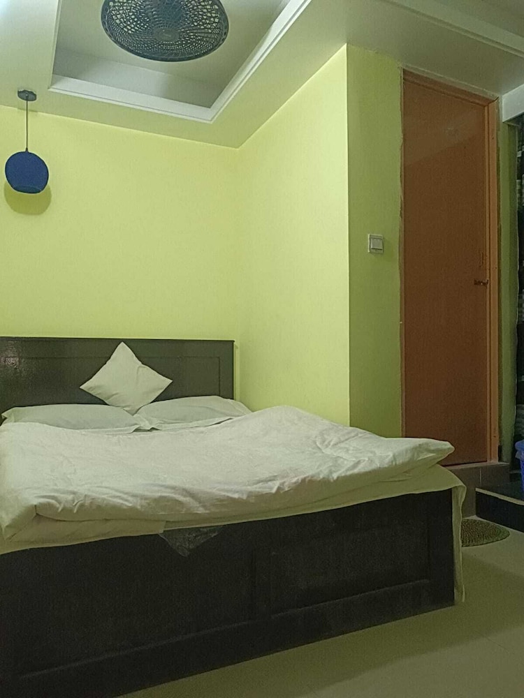 Comfort Room photo 2