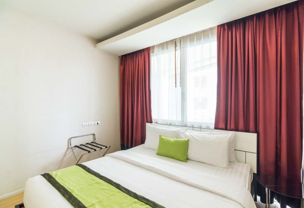 One Bedroom Executive Residence photo 3