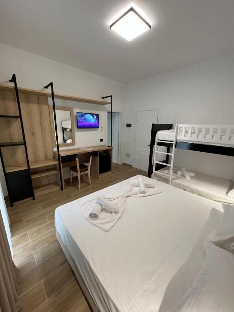 Quadruple Room, Garden View