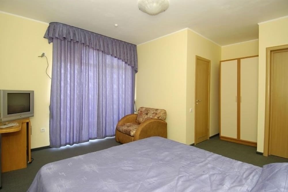 Standard Twin Room photo 1