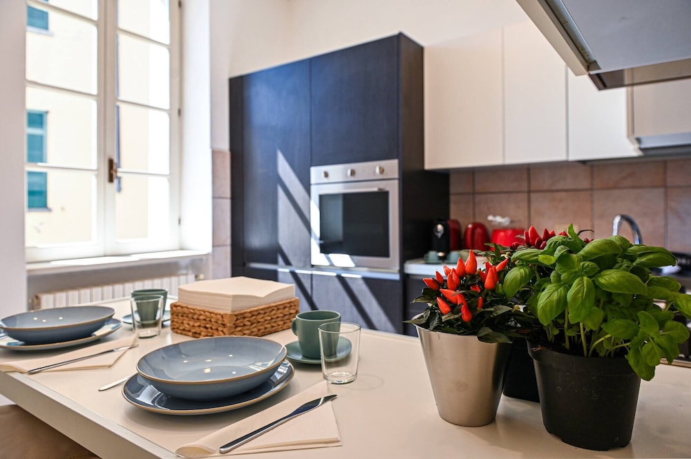 One & Only Lake View Apartment in Central Como, Photo 54