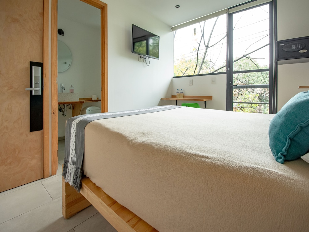 Deluxe Double Room, 1 Double Bed - Photo 4