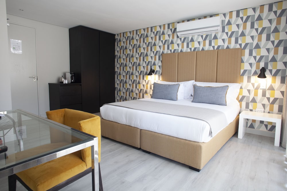 Superior Deluxe Room - Photo 3