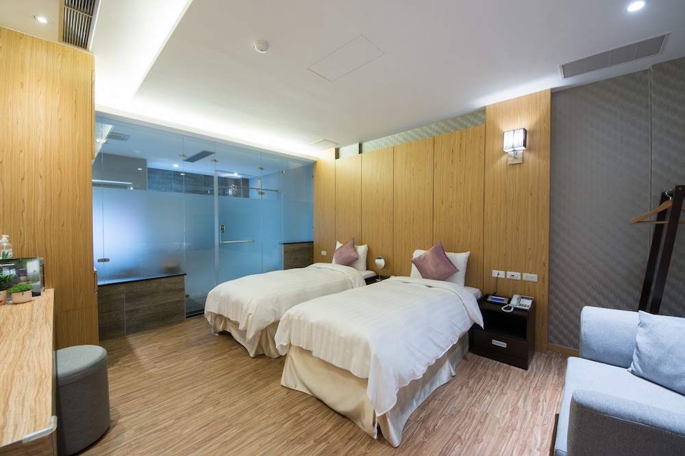 Superior Double Room, 1 Double or 2 Twin Beds photo 2