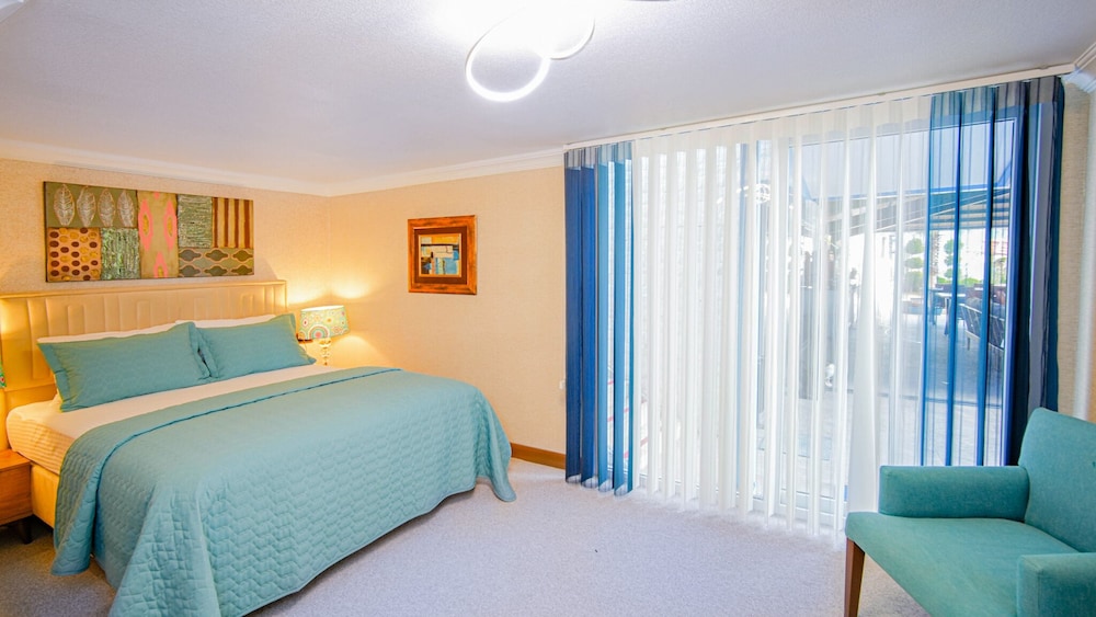 Standard Double Room - Photo 1