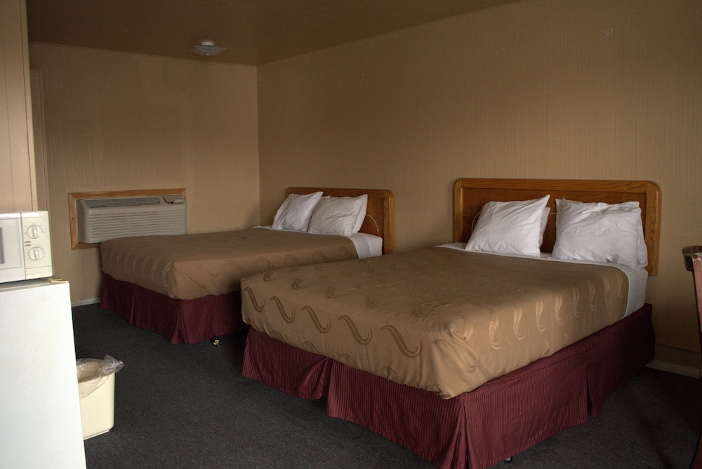 Double Room, 2 Queen Beds