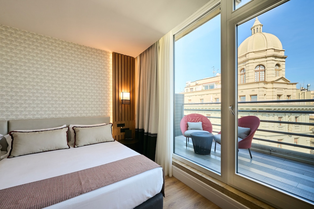 Premium Double Room, Terrace (The Vanguard)
