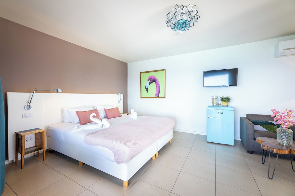 Deluxe Room, Ocean View photo 3