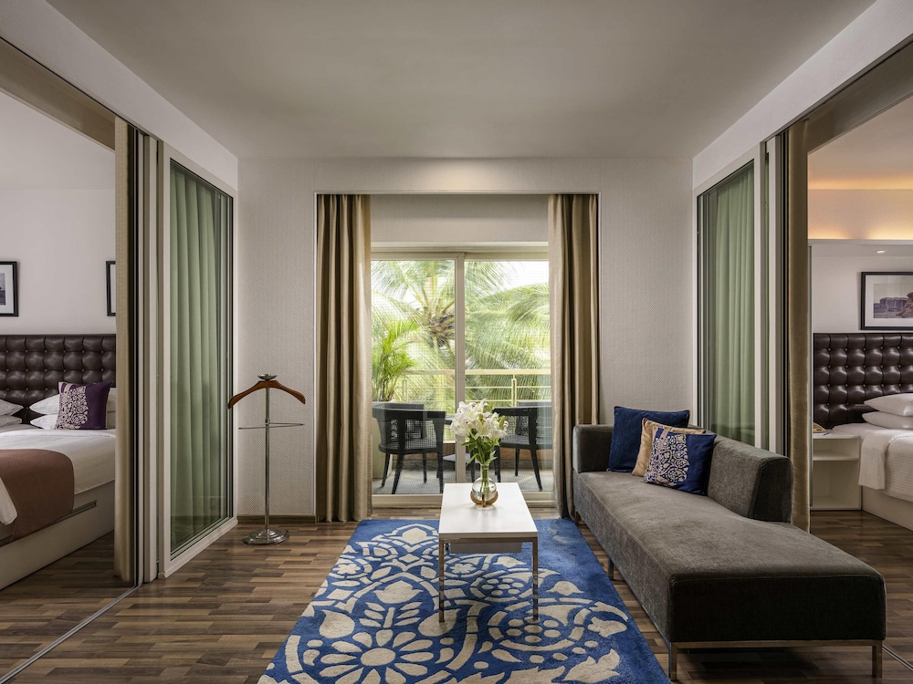 Executive Suite, 1 Bedroom, Balcony photo