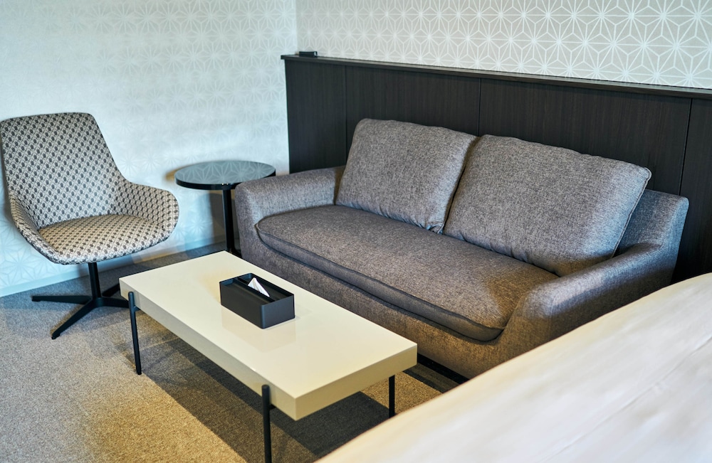 Standard Twin Room with Counter - Photo 9