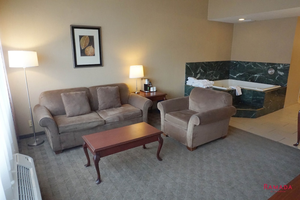 Loft Suite with 1 King Bed and Sofa Bed - Photo 1