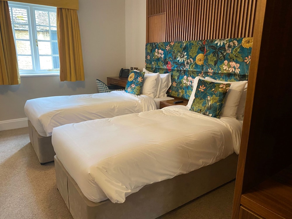 Classic Twin Room - Photo 1