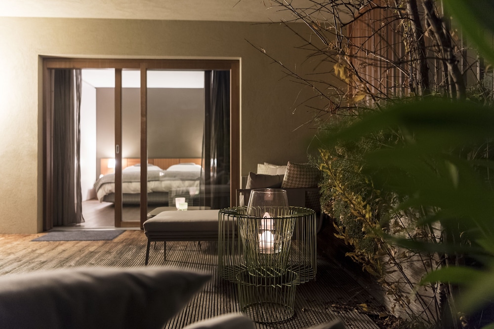 Executive Studio Suite